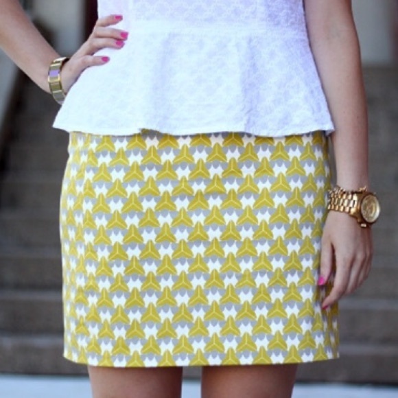 Milly Dresses & Skirts - Banana republic milly skirt